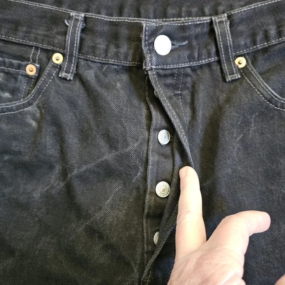 VTG Levis 501 Jeans Mens 34×32(32×32) Black Straight Button Fly Whiskers Y2K